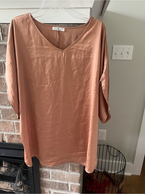 Tops - Light Rust V-Neck Women's Blouse